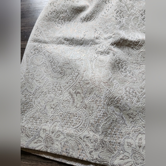 NWT J Crew Ivory Golden Shimmer Paisley Pencil Skirt - Picture 2 of 6